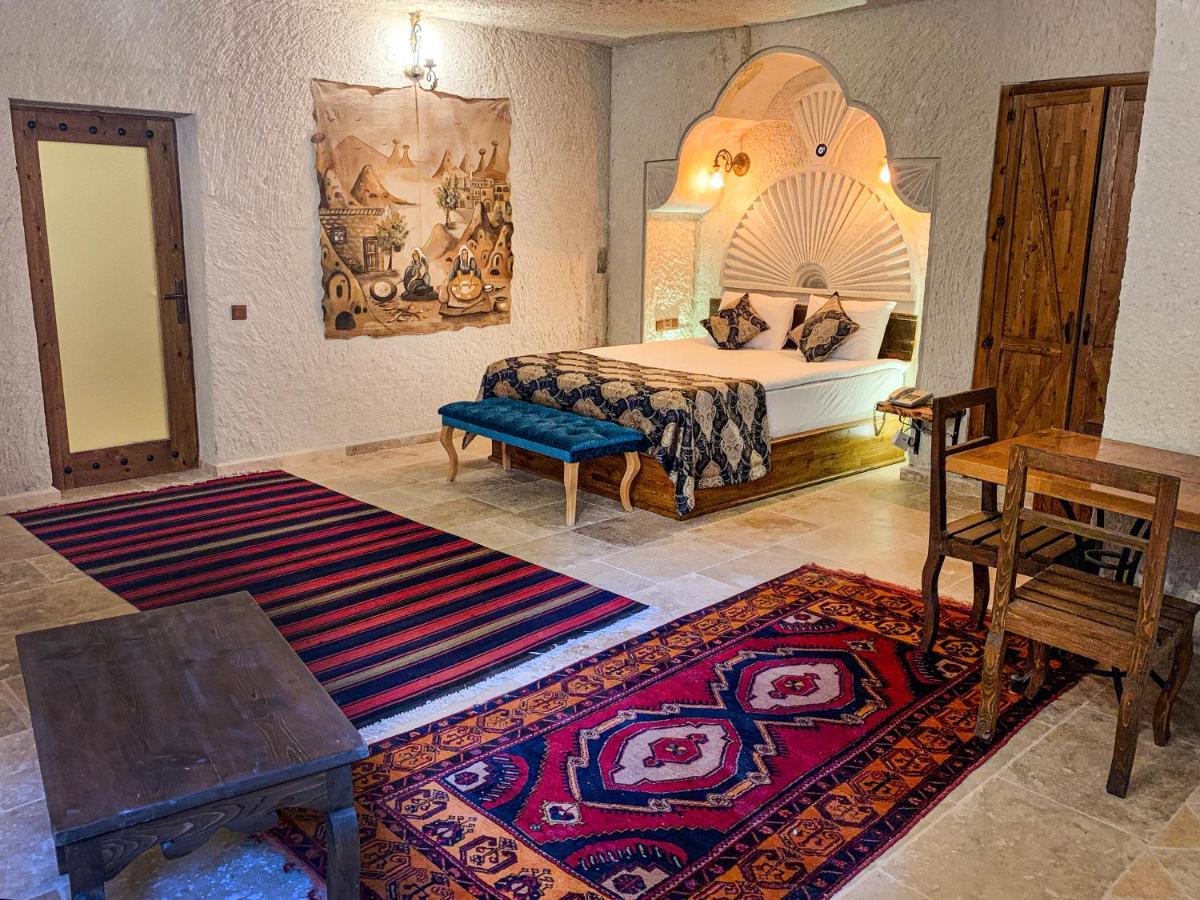 Risus Cave Suites 格雷梅 外观 照片