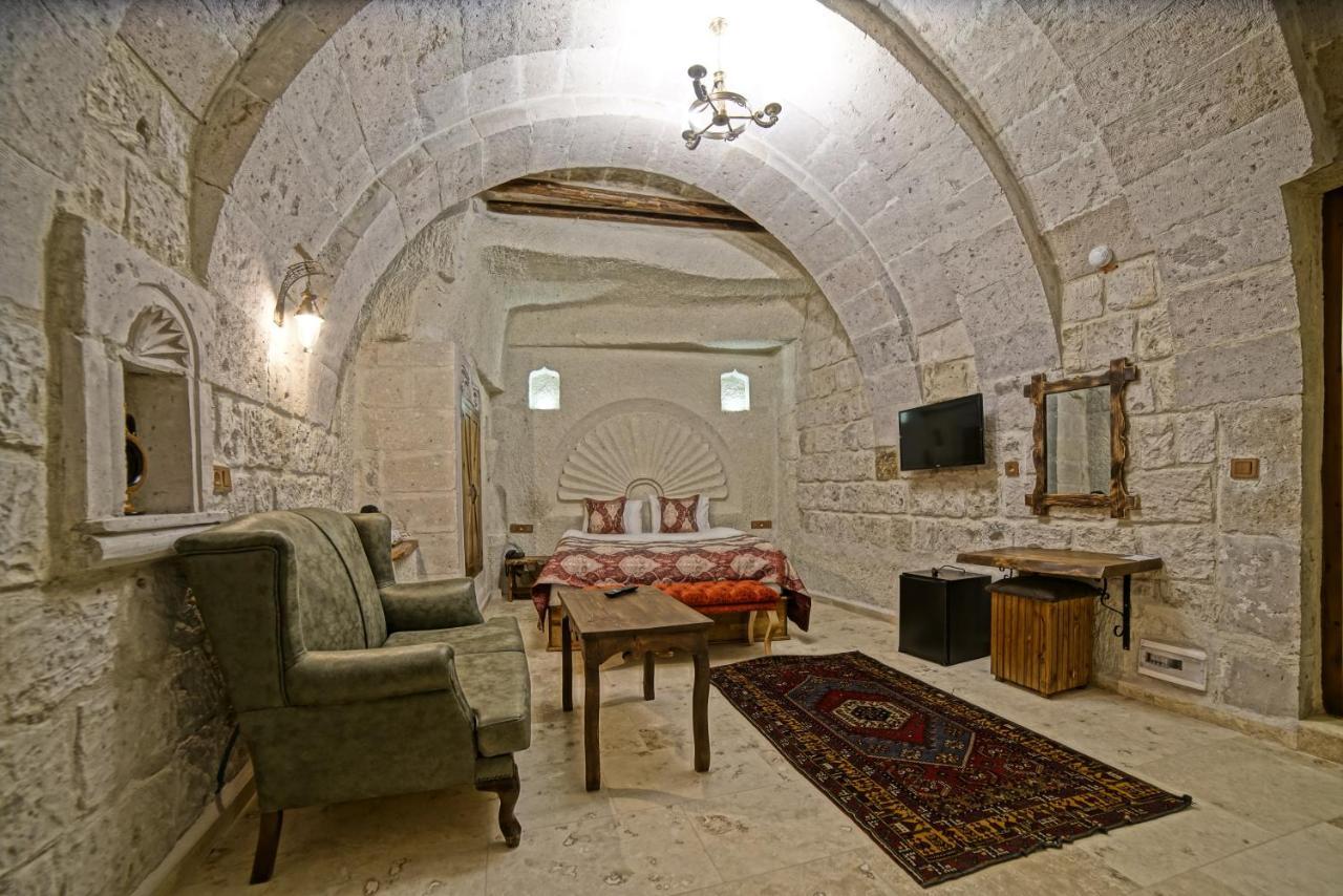 Risus Cave Suites 格雷梅 外观 照片
