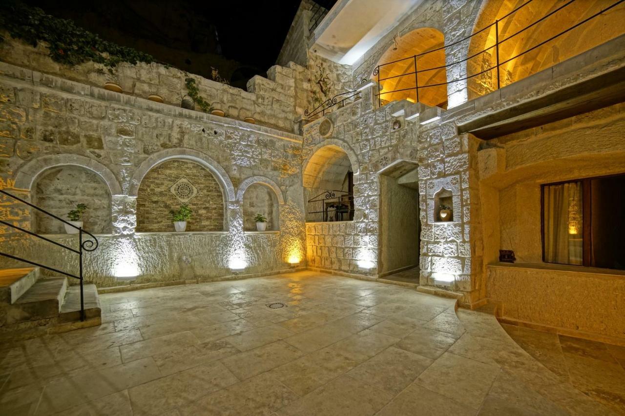 Risus Cave Suites 格雷梅 外观 照片