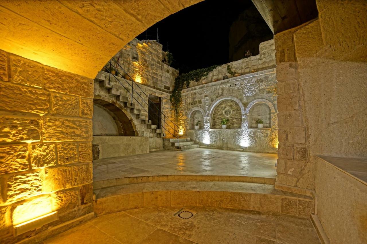 Risus Cave Suites 格雷梅 外观 照片